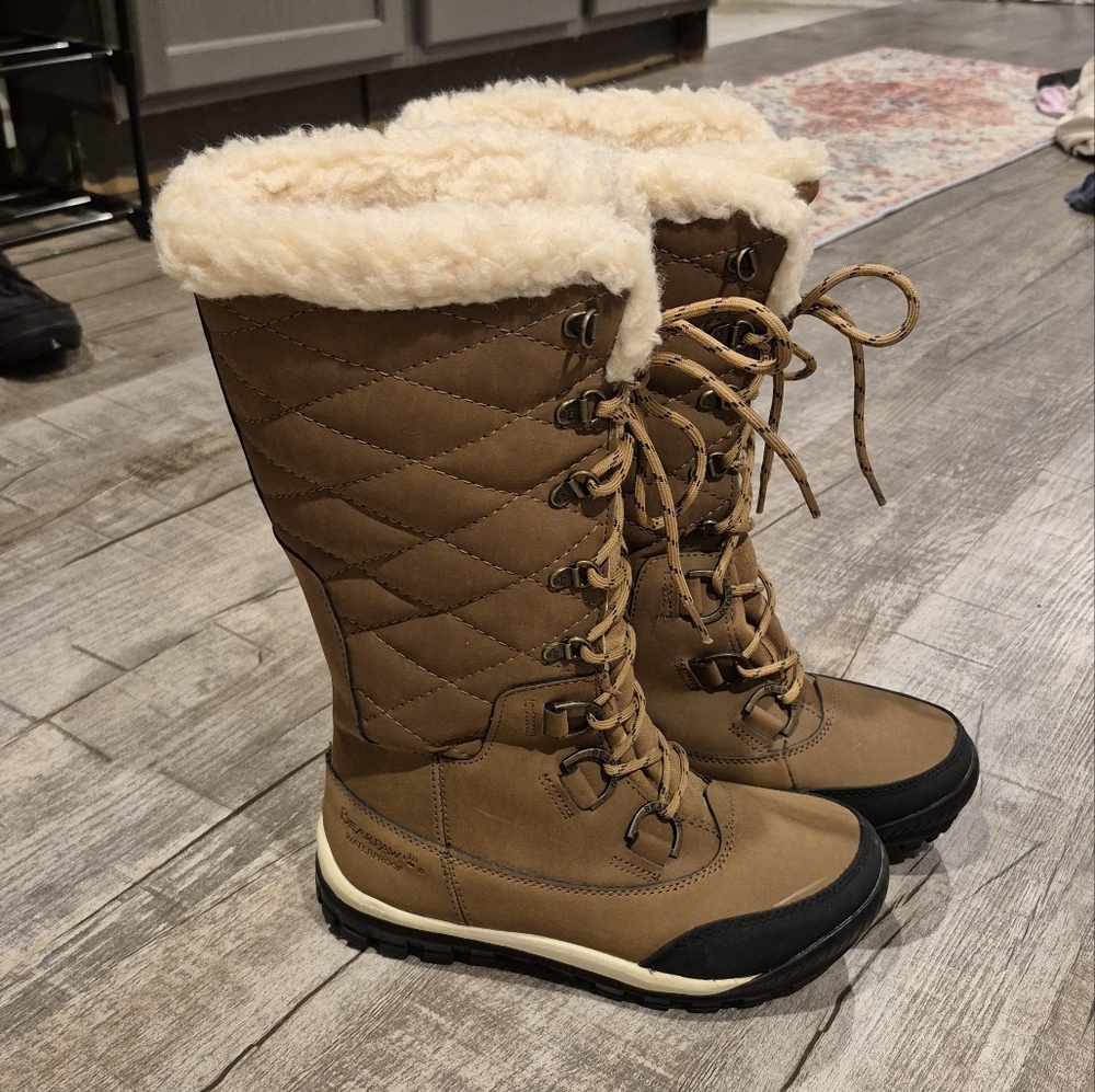Bearpaw Size 7 Isabella Lace-Up Waterproof Tall Snow Boots